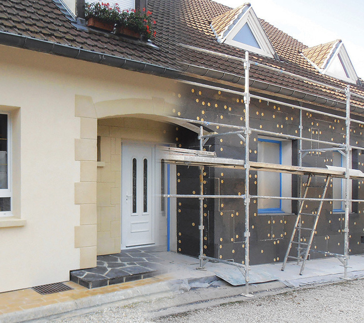 Maison avec climatisation à l'entrée